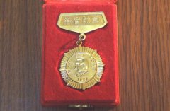 獲獎(jiǎng)獎(jiǎng)?wù)? title=